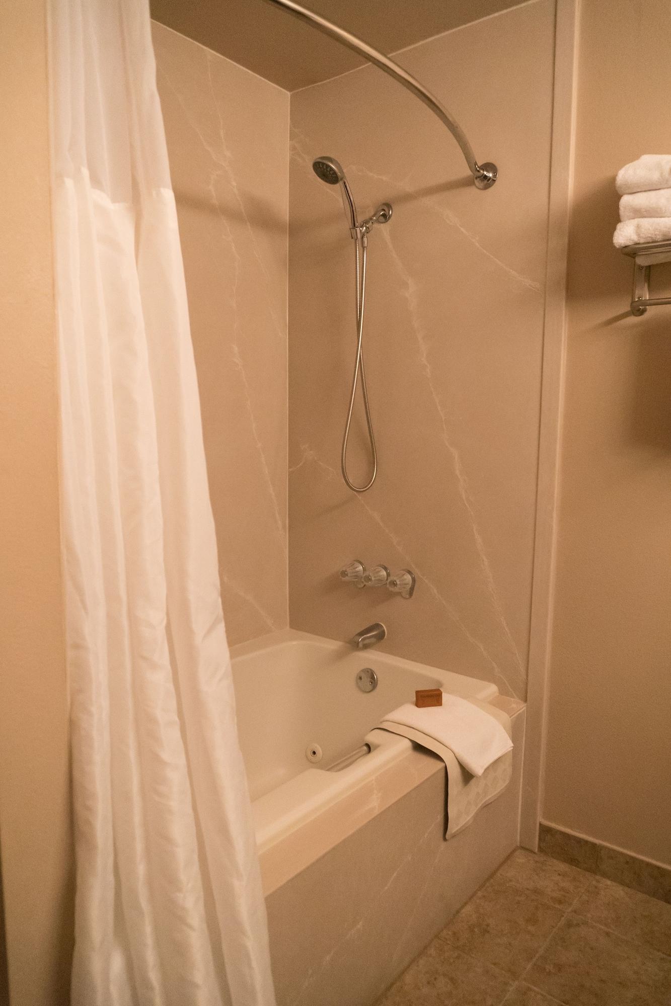 Monarch Hotel & Conference Center Clackamas Luaran gambar